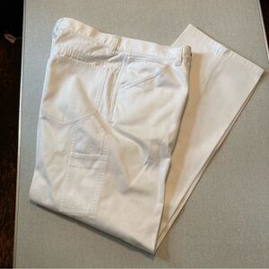 Jones New York Sport, Women’s, Size 8, white, 100% cotton jeans. Summer staple.